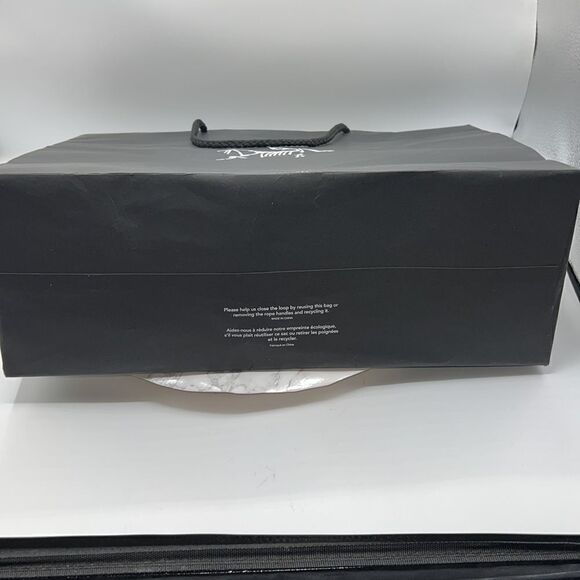 Arcteryx.com Medium Size Shopping Bag - Picture 6 of 6